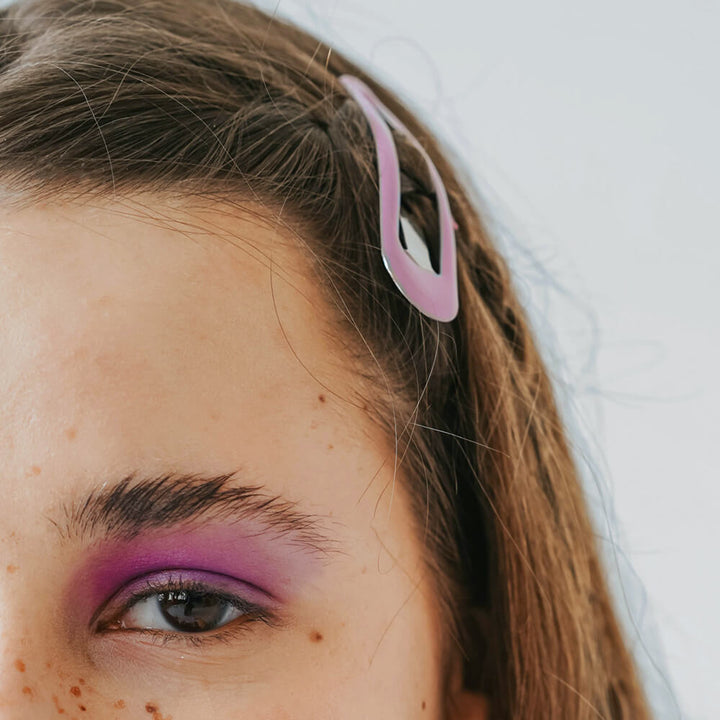 Hairpins and clips