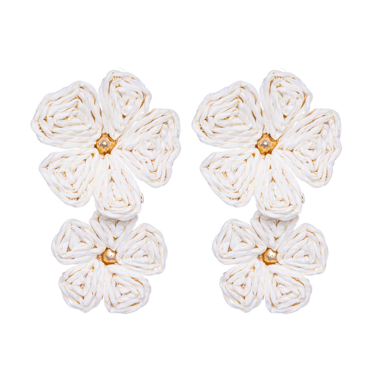Flower earrings decorated with paper