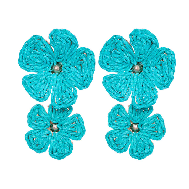 Flower earrings decorated with paper