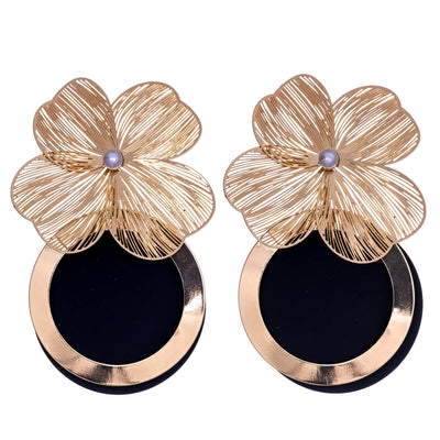 Big flower earrings with ring pendant