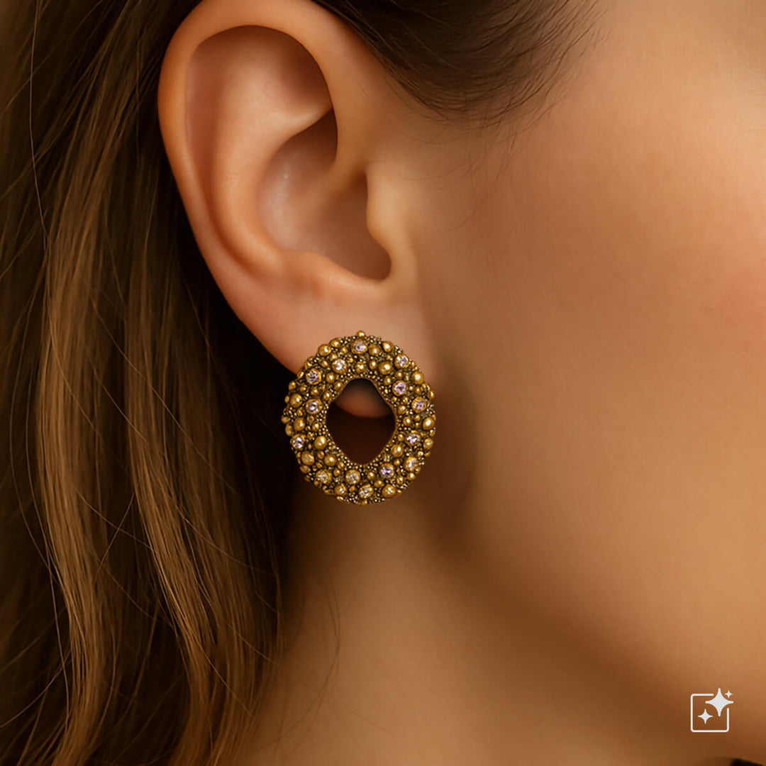 Kimaltelevat ovaalit korvakorut