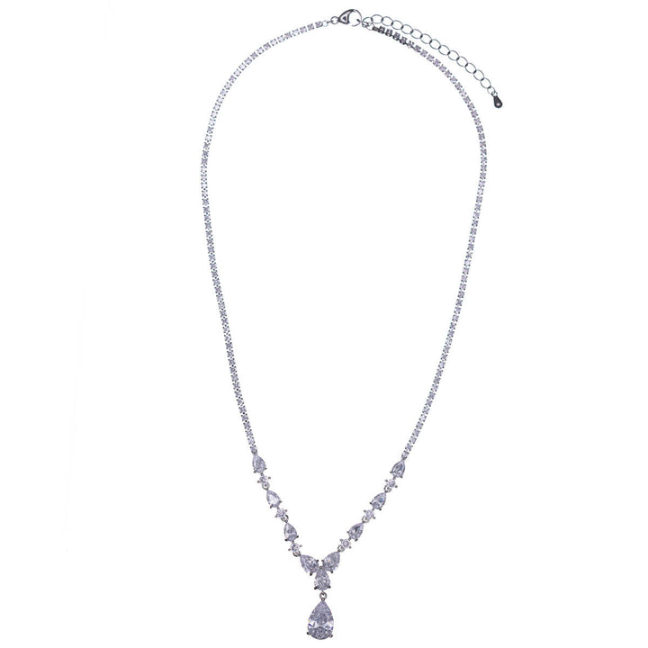 Teardrop zirconia necklace