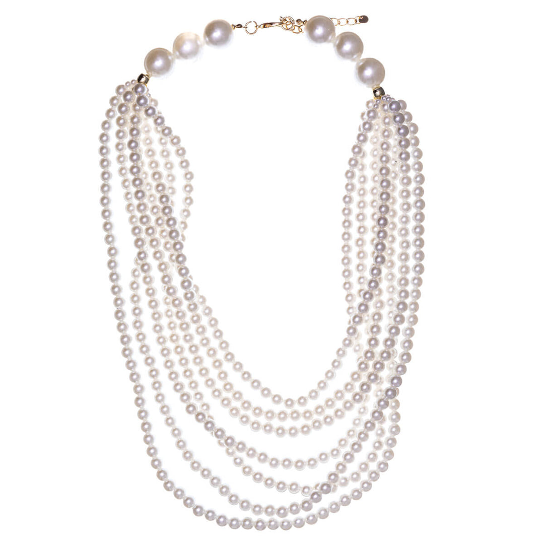 Runsaat pitkät kaulahelmet 7 rivinen