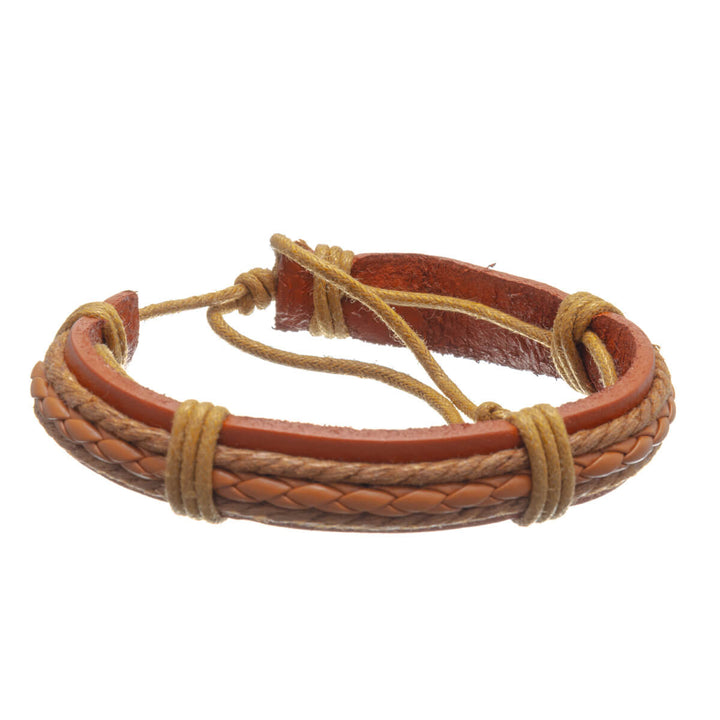 Adjustable leather bracelet