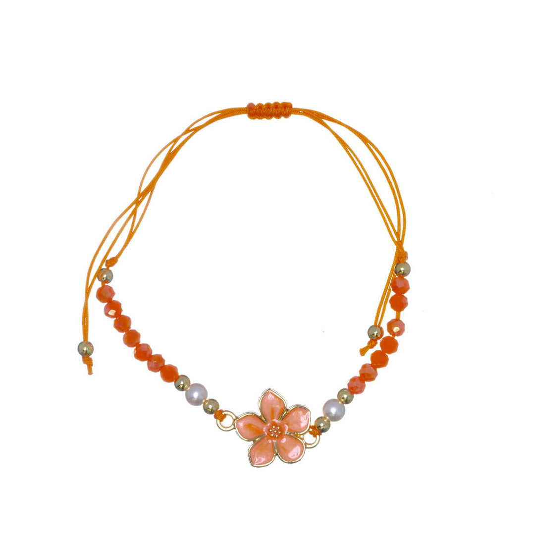 Adjustable flower bracelet with glass beads