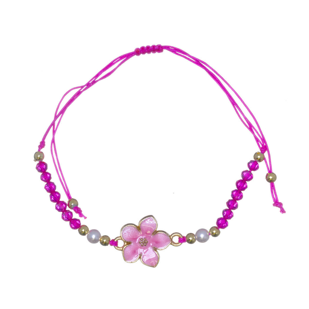 Adjustable flower bracelet with glass beads