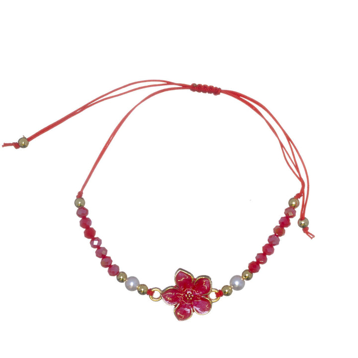 Adjustable flower bracelet with glass beads
