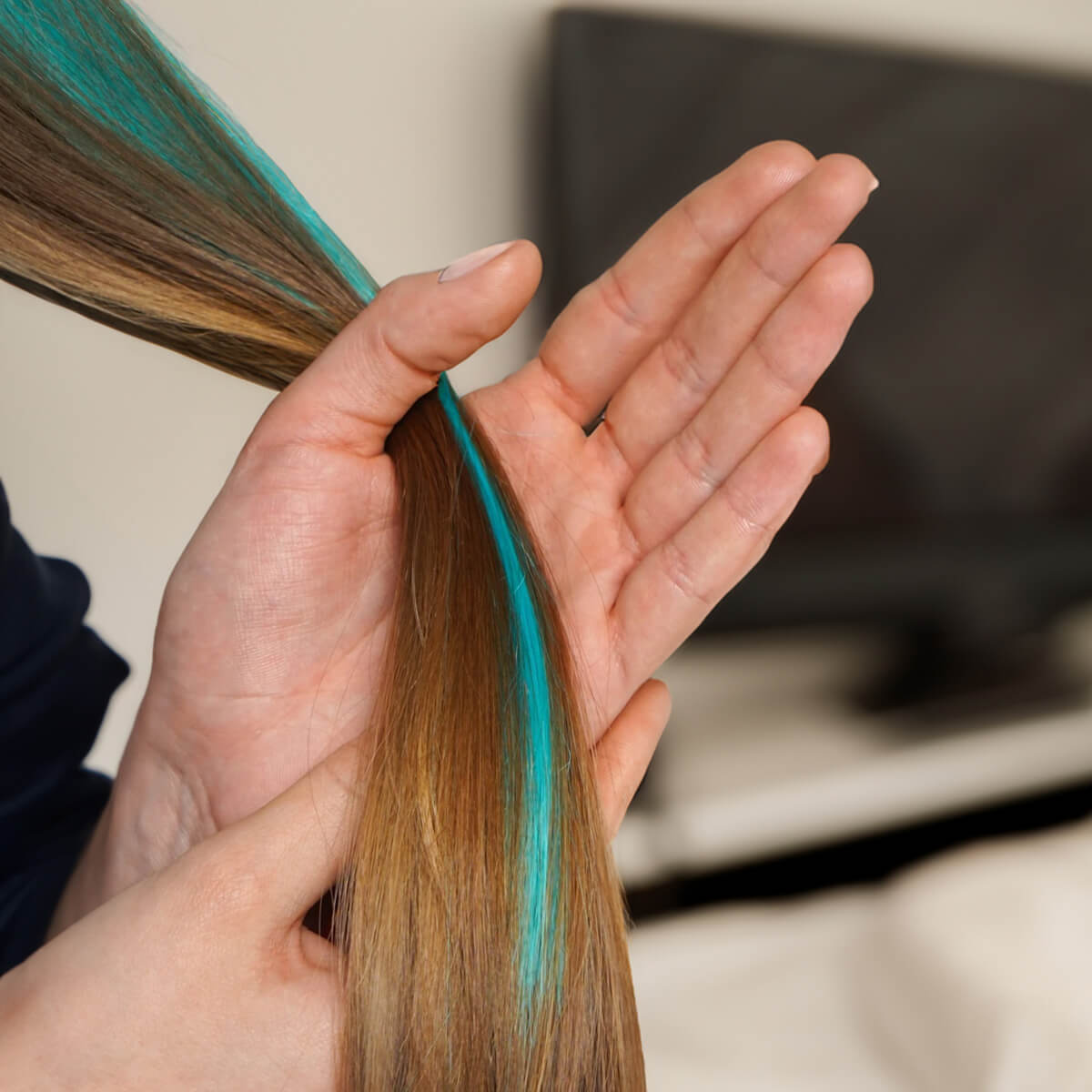 Färgglada hårförlängningar clip in extensions 50cm