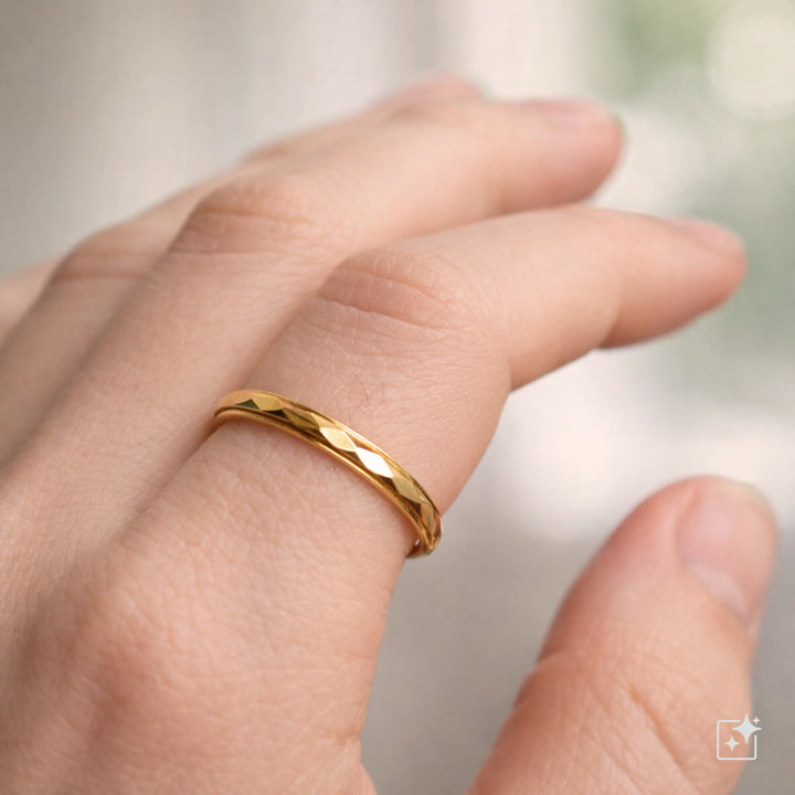 Kultainen kapea viisteinen stressisormus Spinner 3mm (Teräs 316L)