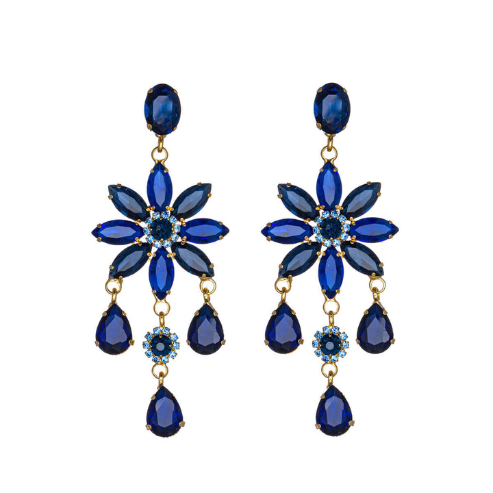 Spectacular party earrings with rhinestone flowers