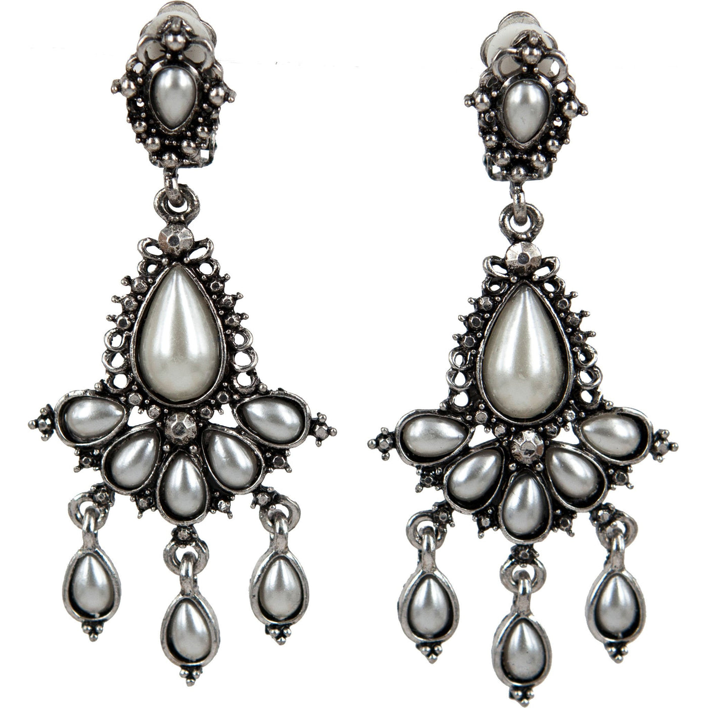 Pearl clip earrings