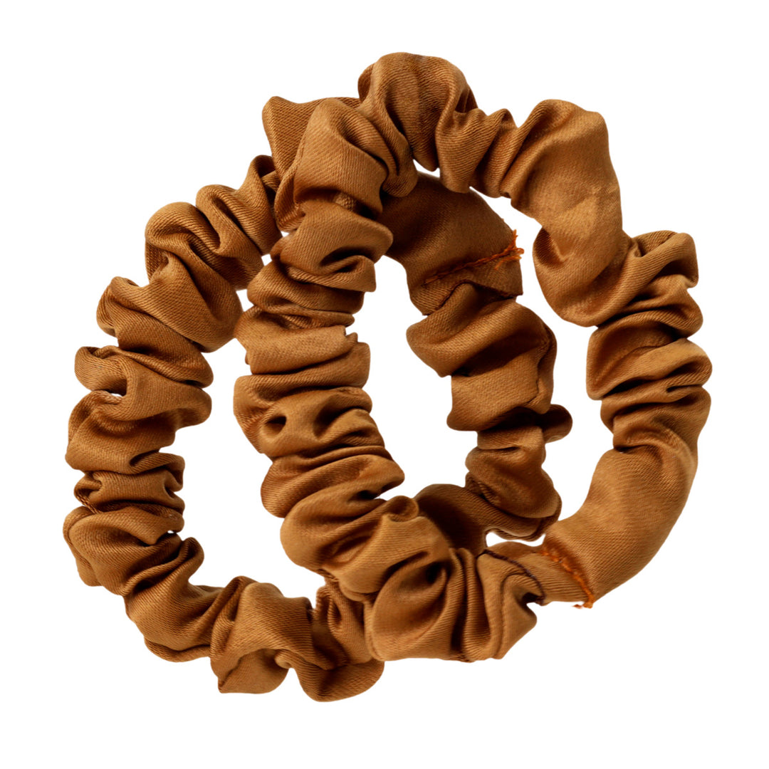 En tunn satinhårslinga scrunchie Ø6cm 2st