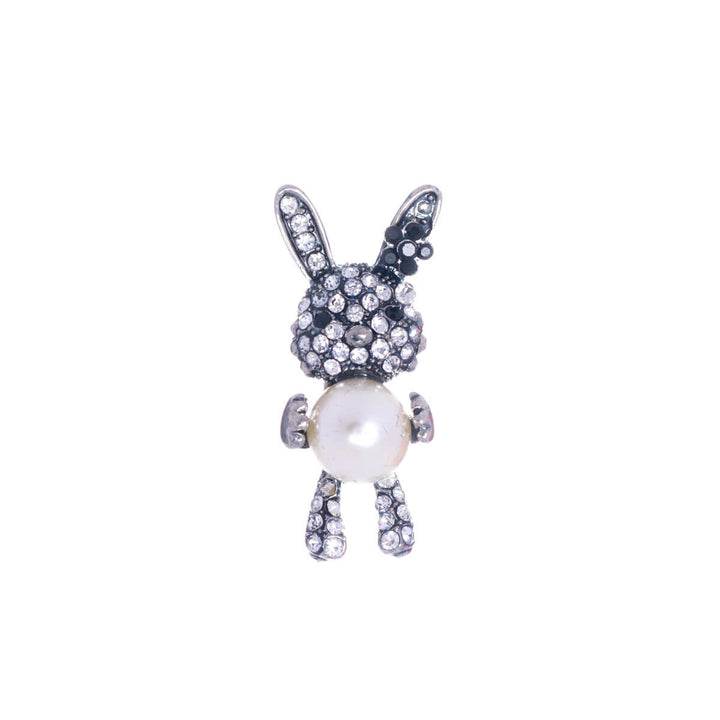 A stone bunny brooch