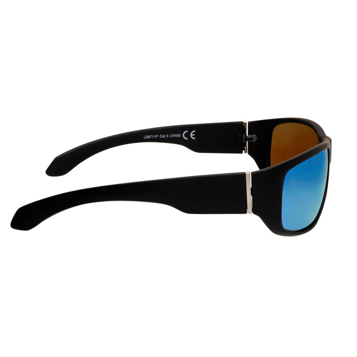 Polarised sunglasses