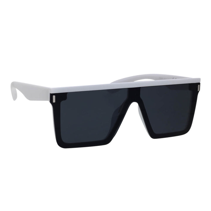 Flat angled sunglasses flat top